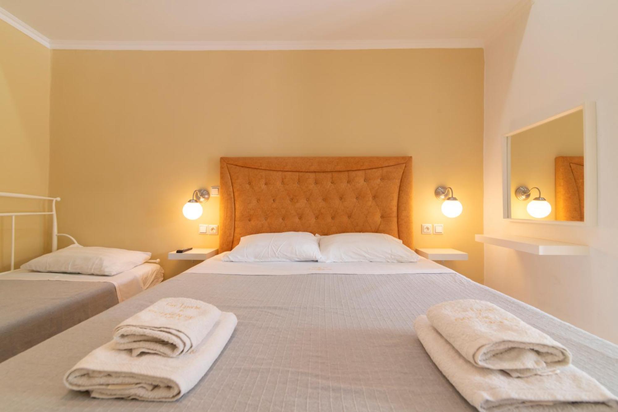 Golden Sun Aparthotel Parga Exterior photo